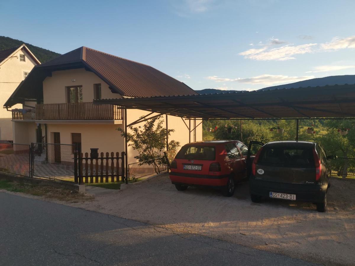 Apartman Nika Otocac Exterior photo